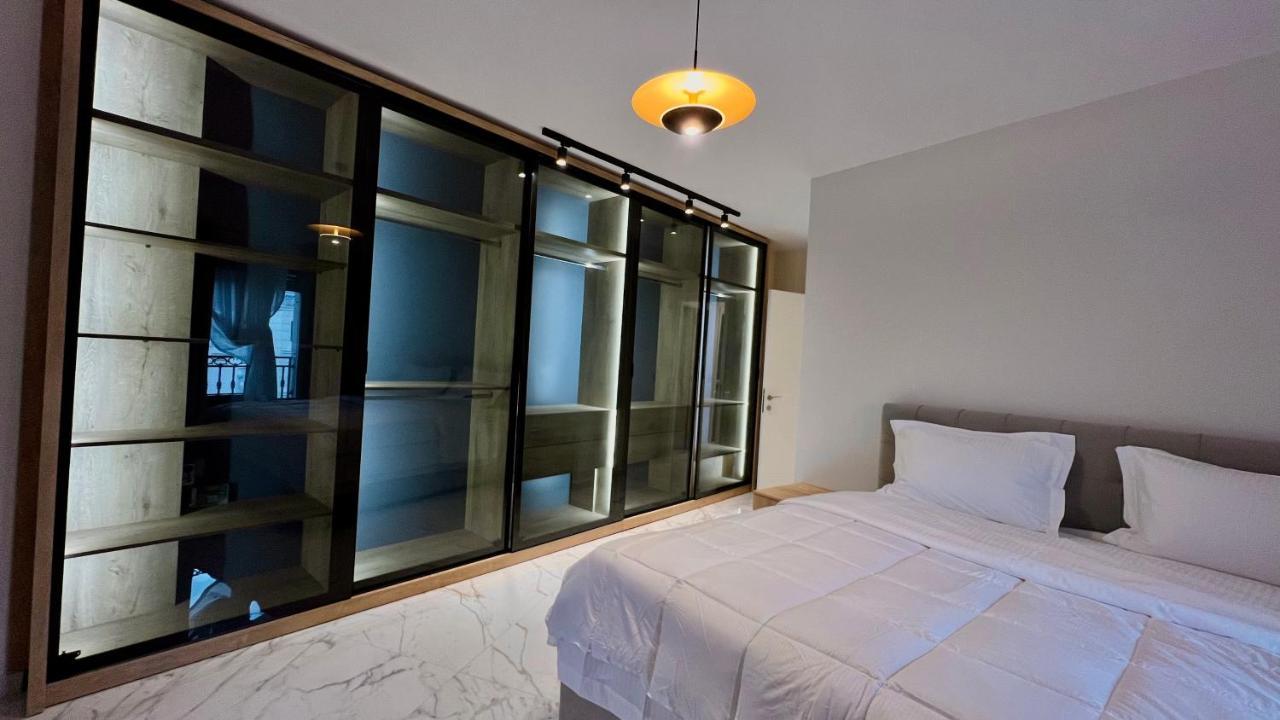 Zeus Tirana Suite Deluxe Exterior foto